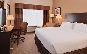 Holiday Inn Express & Suites Bridgeport By Ihg
